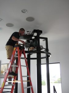 A Buyer’s Guide to Choosing an Elevator for Home Use | FAQ: Discover