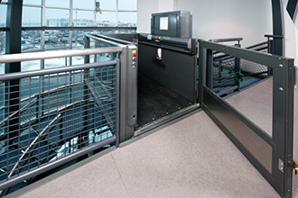 glass vertical wheelchair lift 330