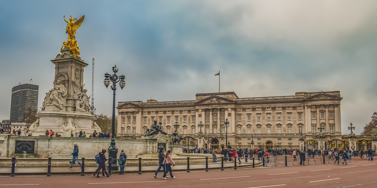 buckingham palace 3932671 1280